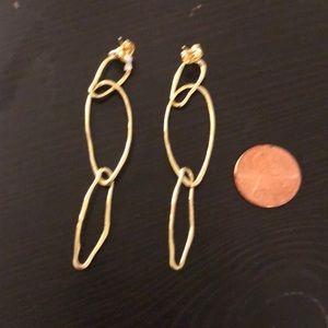 Gold dangling earrings